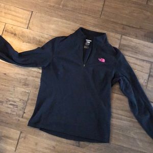 Black Northface fleece 1/4 zip pullover